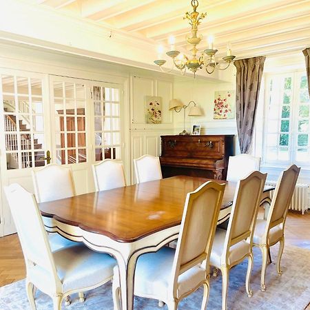 Chateau du cas rouge Neuville-aux-Bois Extérieur photo