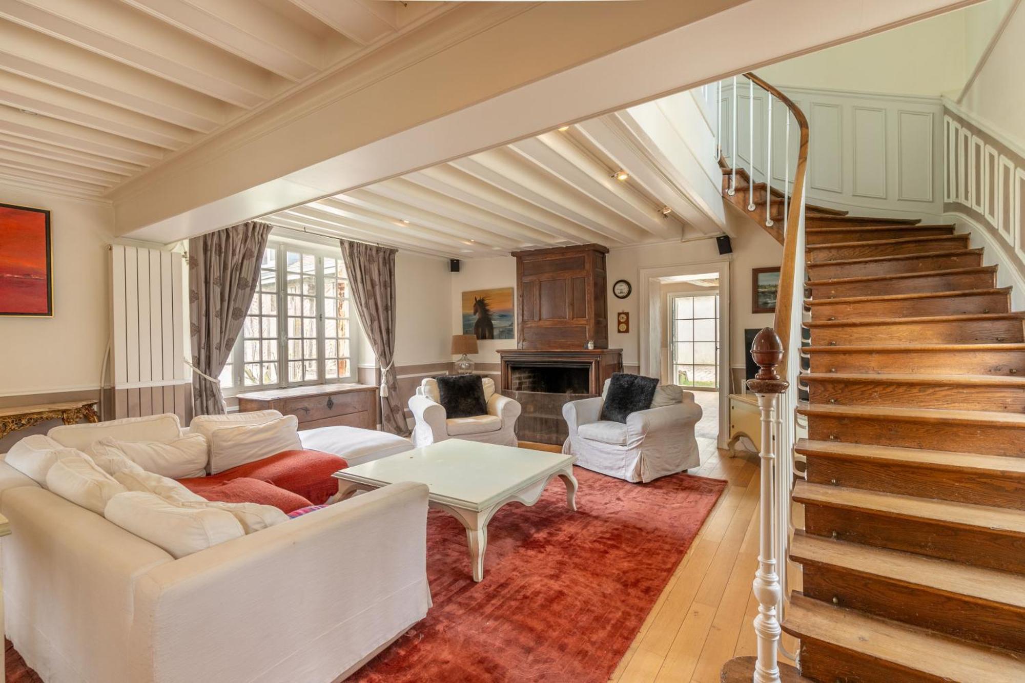 Chateau du cas rouge Neuville-aux-Bois Extérieur photo